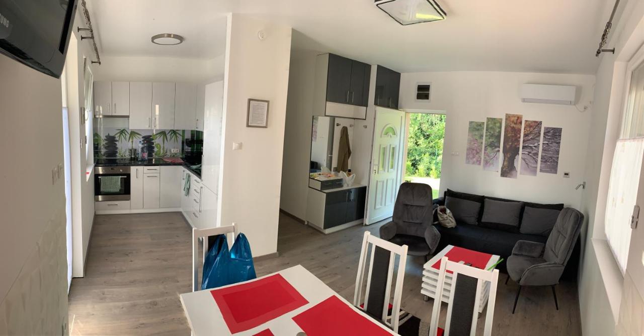 House Carlo Ponty Apartment Tass Ngoại thất bức ảnh